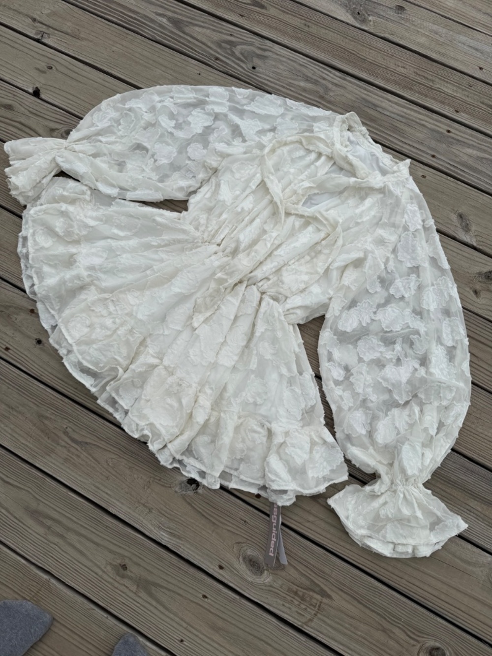 Gorgeous cream dress with wide sleeves, Missguided, size L, new with tags - Picture 9 of 12